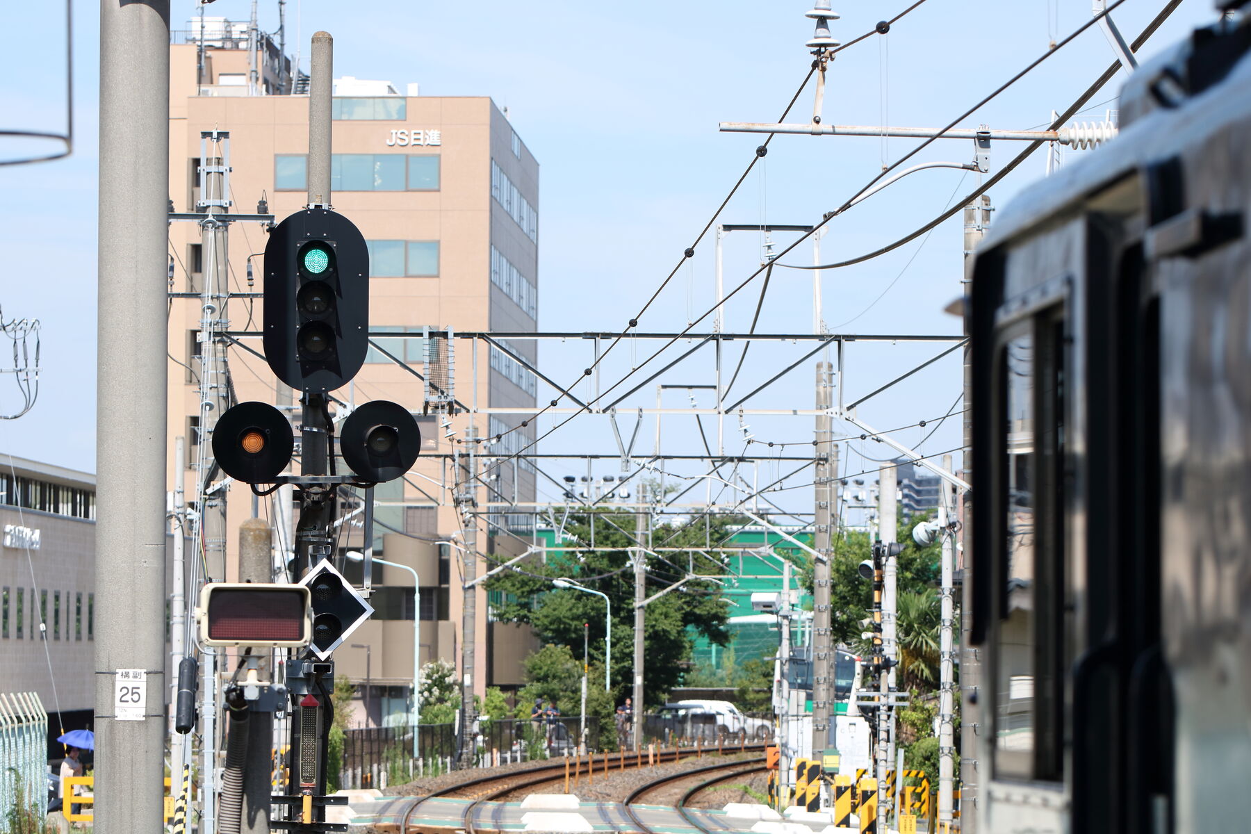 配9564列車 NN入場配給(廃車) EF64-1030[長岡]+205系 宮ハエ83編成+205系 宮ハエ83編成