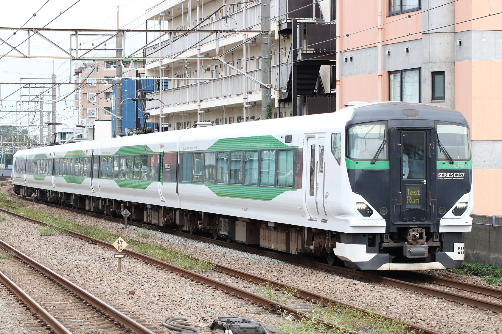 試9532M 武蔵野運輸区ハンドル訓練 E257系 都オオOM-51編成