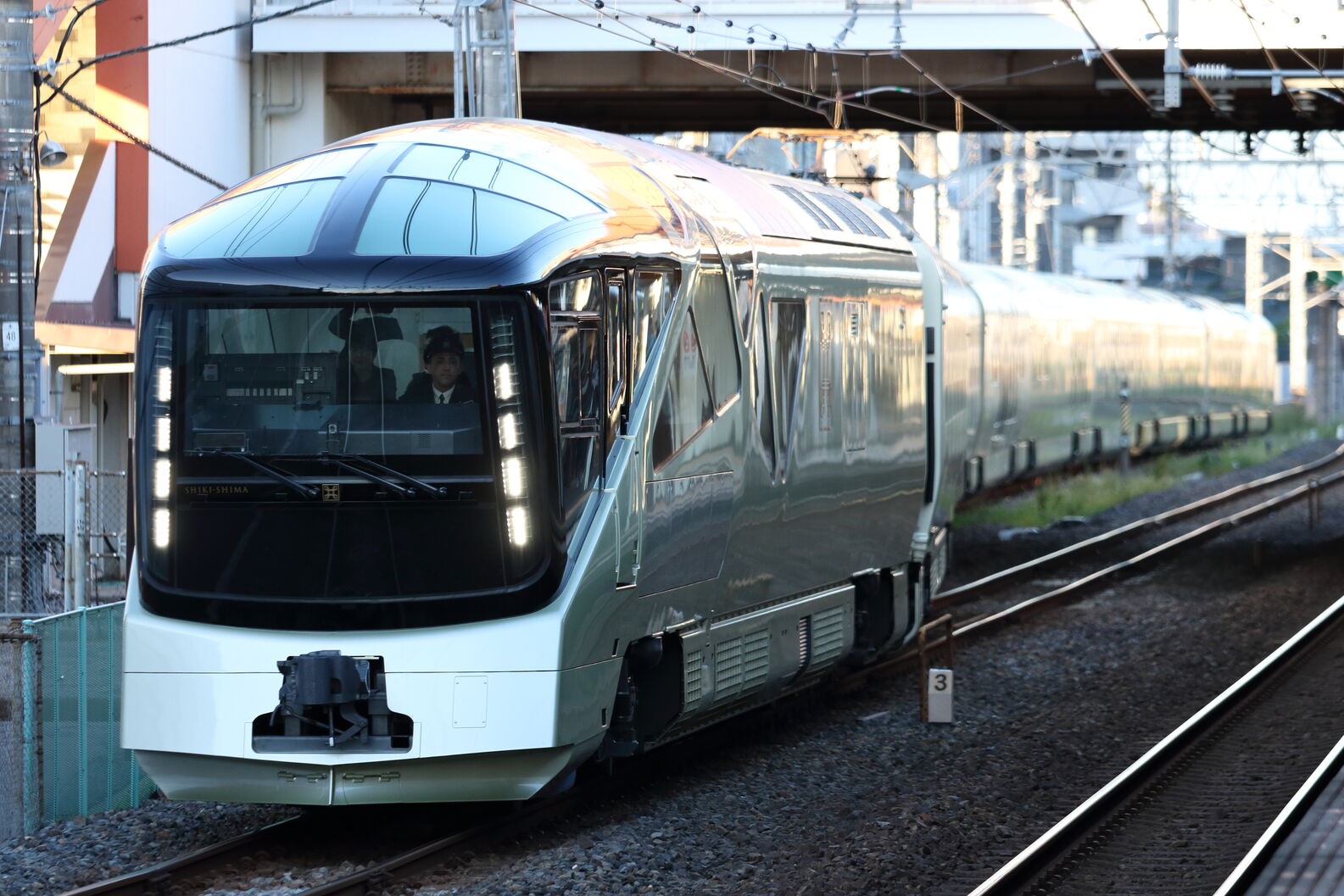 8023M 団臨 TRAIN SUITE 四季島 1泊2日長野コース E001系 四季島 都オク車10両