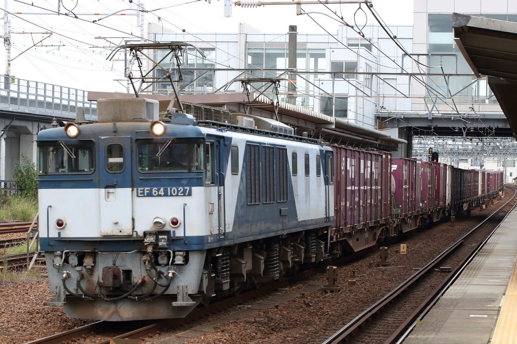 3091列車 EF64-1027[愛]+コキ24車